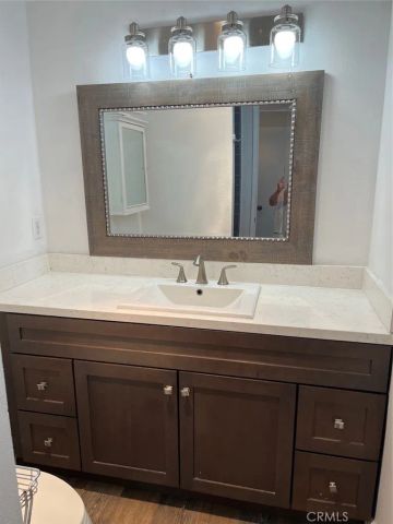 11311 Tampa 17, Porter Ranch, CA 91326