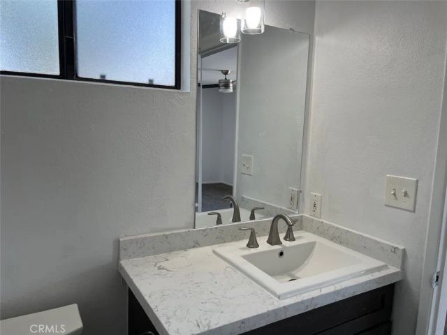 11311 Tampa 17, Porter Ranch, CA 91326