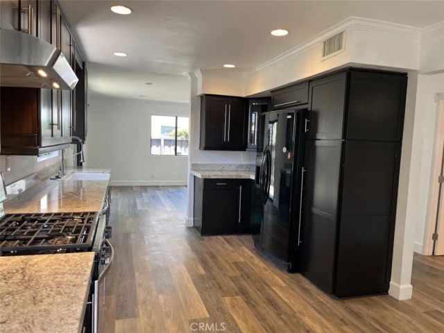 11311 Tampa 17, Porter Ranch, CA 91326