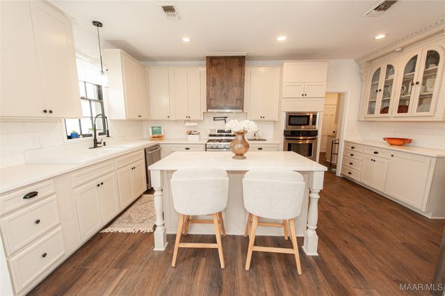 3051 Hill Hedge Drive, Montgomery, AL 36111