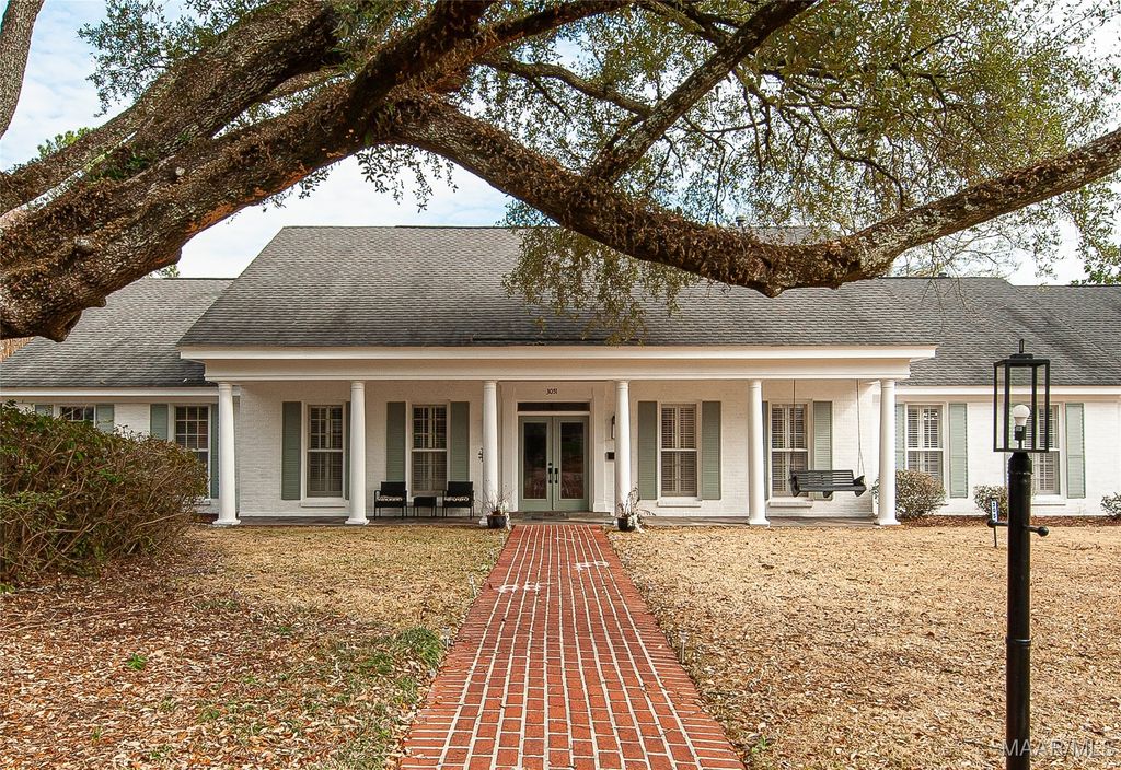 3051 Hill Hedge Drive, Montgomery, AL 36111