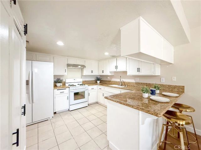 1034 E Romney Drive, Walnut, CA 91789
