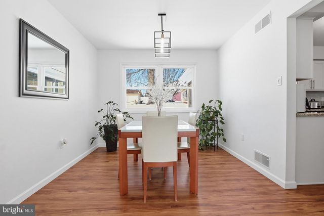 6136 FRIAR RD, Harrisburg, PA 17111