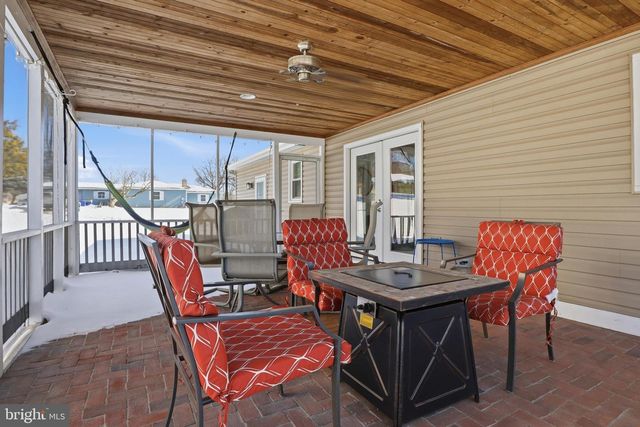 6136 FRIAR RD, Harrisburg, PA 17111