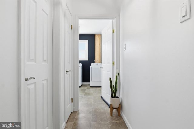 6136 FRIAR RD, Harrisburg, PA 17111