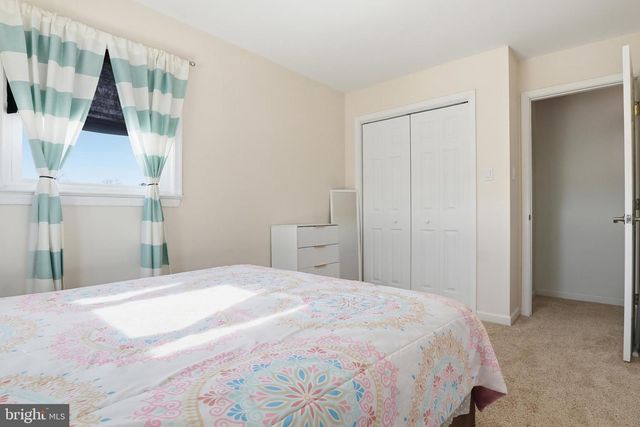 6136 FRIAR RD, Harrisburg, PA 17111