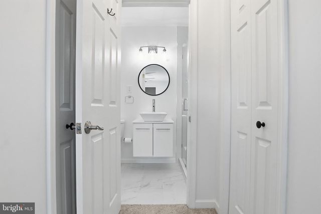 6136 FRIAR RD, Harrisburg, PA 17111