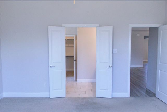 136 Glenwood Drive, Oak Point, TX 75068