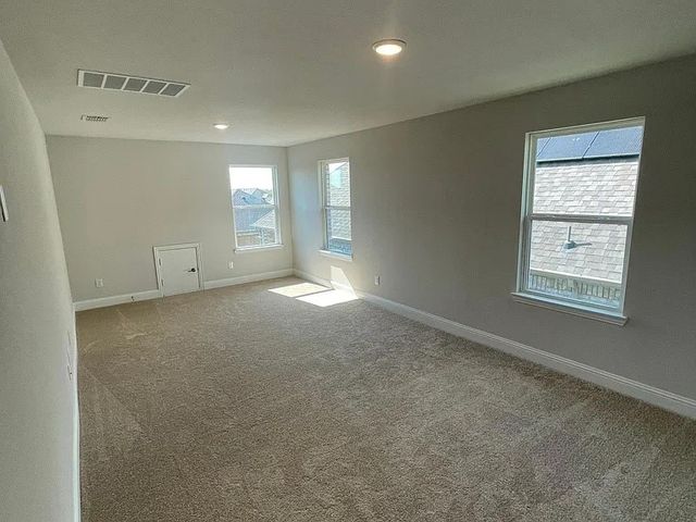 136 Glenwood Drive, Oak Point, TX 75068
