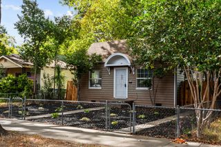 3132 B St, Sacramento, CA 95816