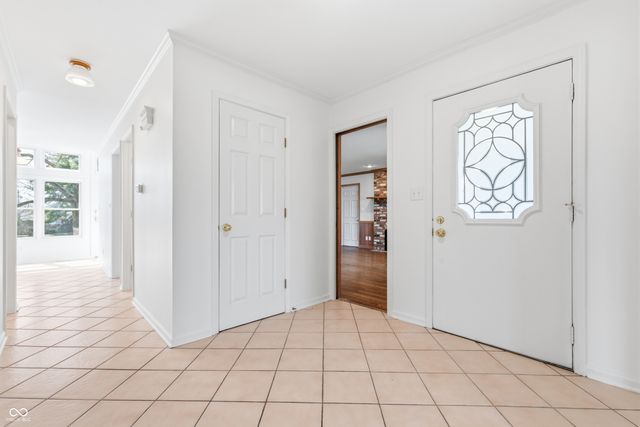 15 Wildwood Drive, Carmel, IN 46032