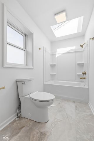 15 Wildwood Drive, Carmel, IN 46032