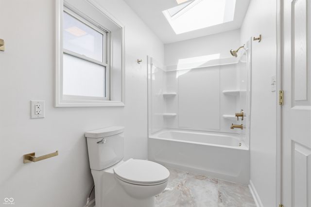 15 Wildwood Drive, Carmel, IN 46032