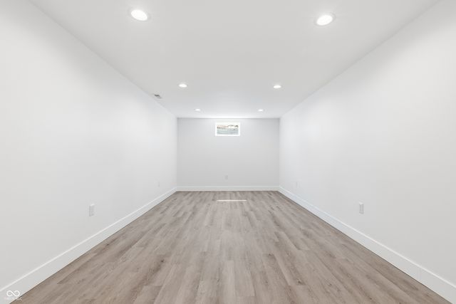 15 Wildwood Drive, Carmel, IN 46032