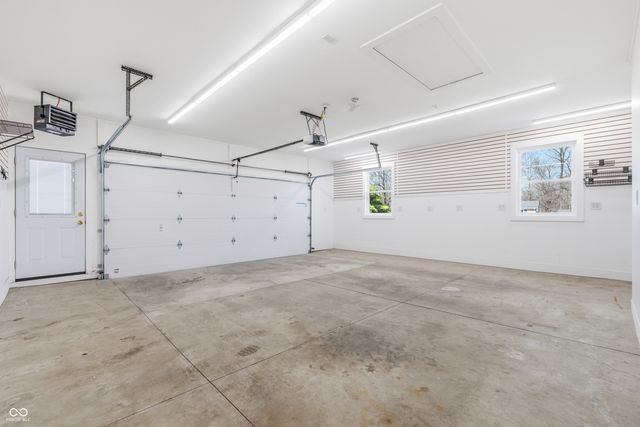 15 Wildwood Drive, Carmel, IN 46032