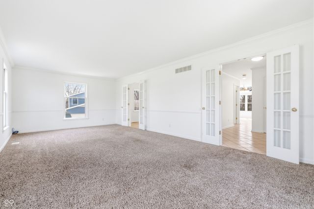 15 Wildwood Drive, Carmel, IN 46032