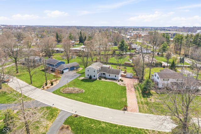 15 Wildwood Drive, Carmel, IN 46032