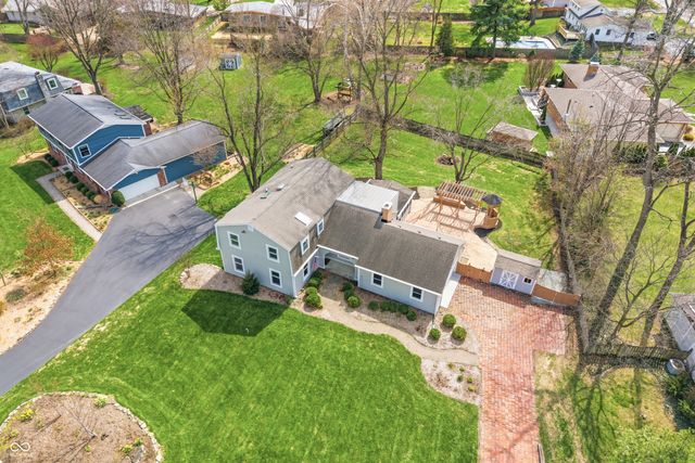 15 Wildwood Drive, Carmel, IN 46032