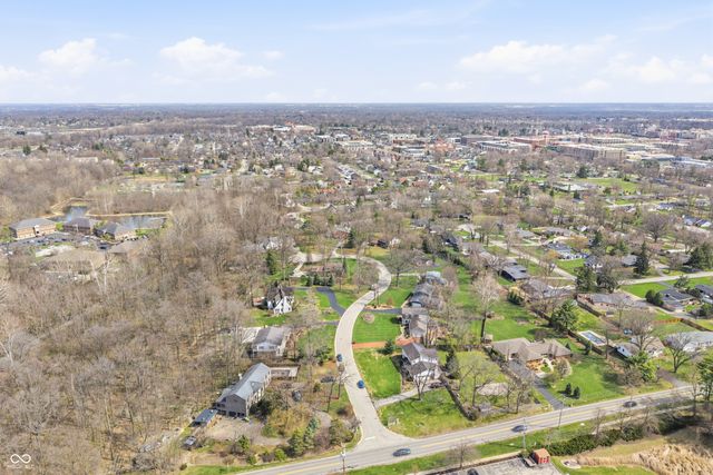 15 Wildwood Drive, Carmel, IN 46032