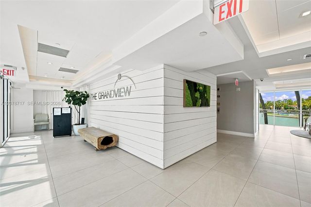 5900 Collins Avenue 1006, Miami Beach, FL 33140