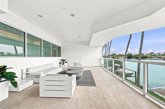 5900 Collins Avenue 1006, Miami Beach, FL 33140