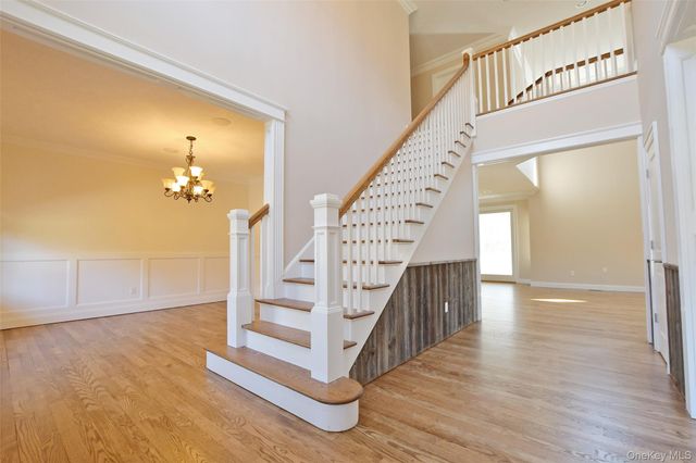 103 Silver Beech Lane, Calverton, NY 11933