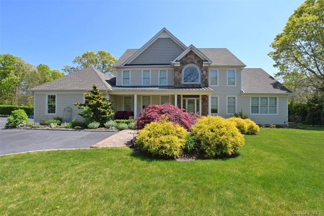 103 Silver Beech Lane, Calverton, NY 11933