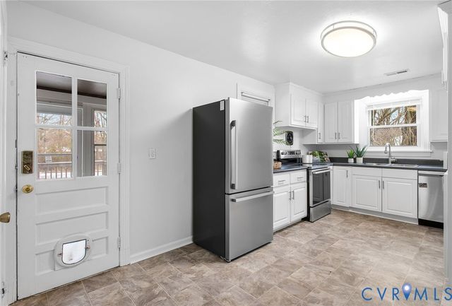 609 Woodstock Rd, Richmond, VA 23224