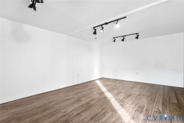 609 Woodstock Rd, Richmond, VA 23224