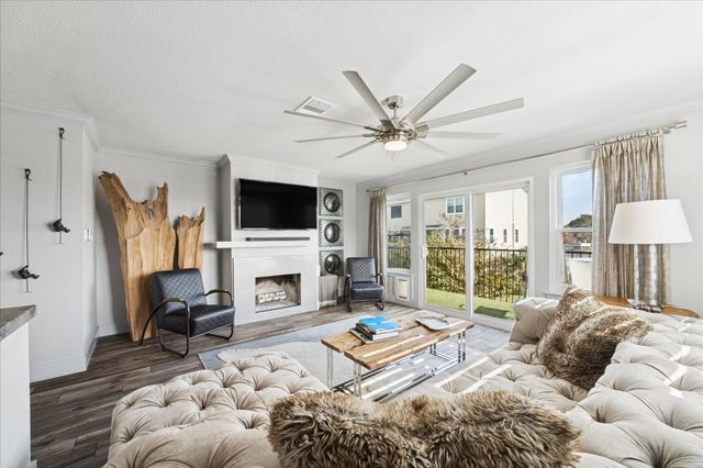 1900 Lakeside Drive, Seabrook, TX 77586