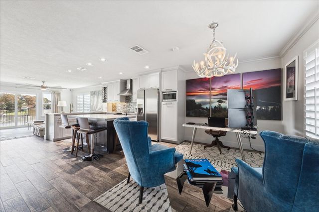 1900 Lakeside Drive, Seabrook, TX 77586