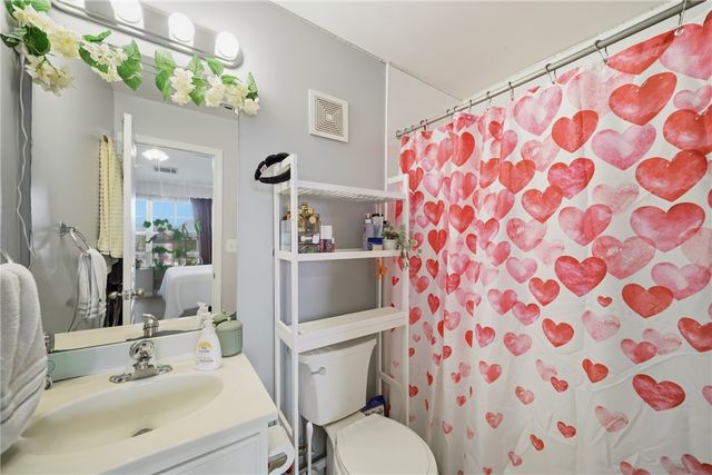 1725 Harvey Mitchell Parkway S 626, College Station, TX 77840