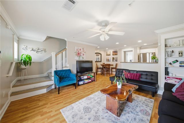 1725 Harvey Mitchell Parkway S 626, College Station, TX 77840