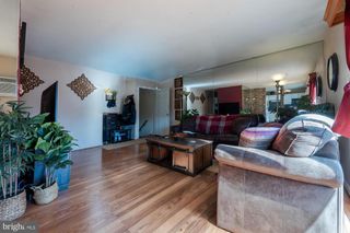 73-B OXFORD VLG, Egg Harbor Township, NJ 08234