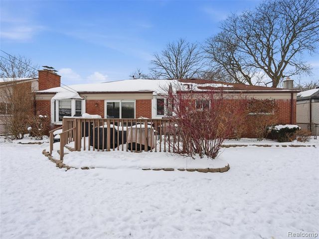 27944 Flanders Avenue, Warren, MI 48088