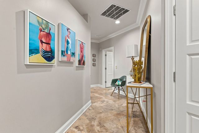 110 31st Ave N Apt 404, Nashville, TN 37203