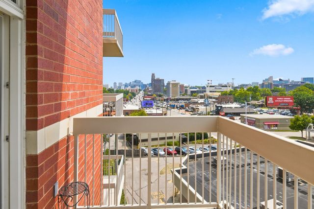 110 31st Ave N Apt 404, Nashville, TN 37203