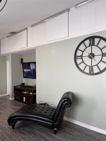 8620 PERSEA COURT, New Port Richey, FL 34655