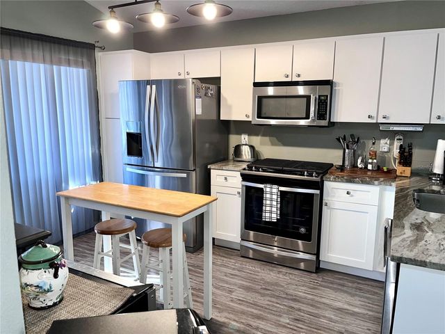 8620 PERSEA COURT, New Port Richey, FL 34655