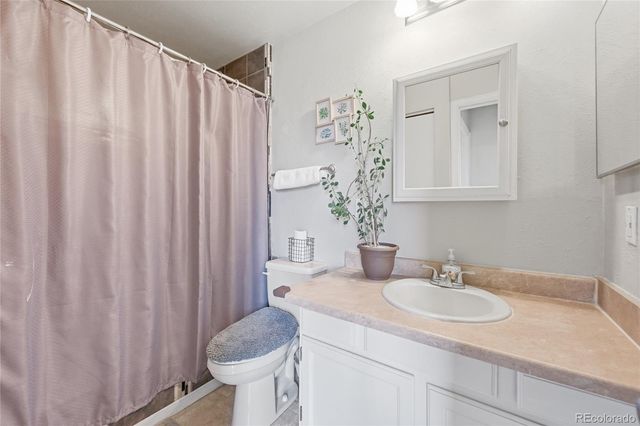 8910 Fox Drive 15, Thornton, CO 80260