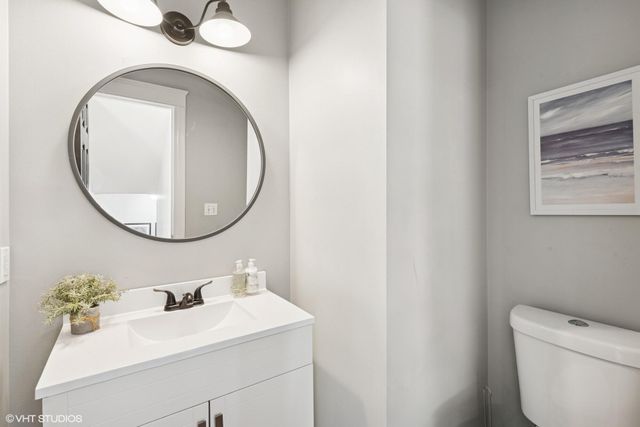 2707 Sweetgum Court, Valparaiso, IN 46383