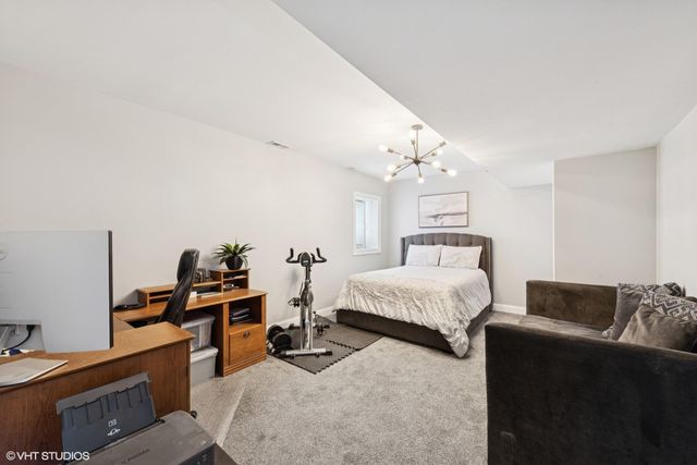 2707 Sweetgum Court, Valparaiso, IN 46383