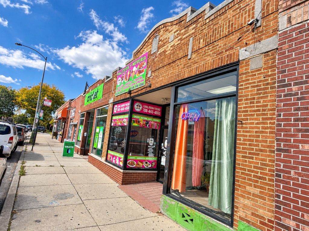 2812-2814 W 55th Street, Chicago, IL 60632 — photo 2
