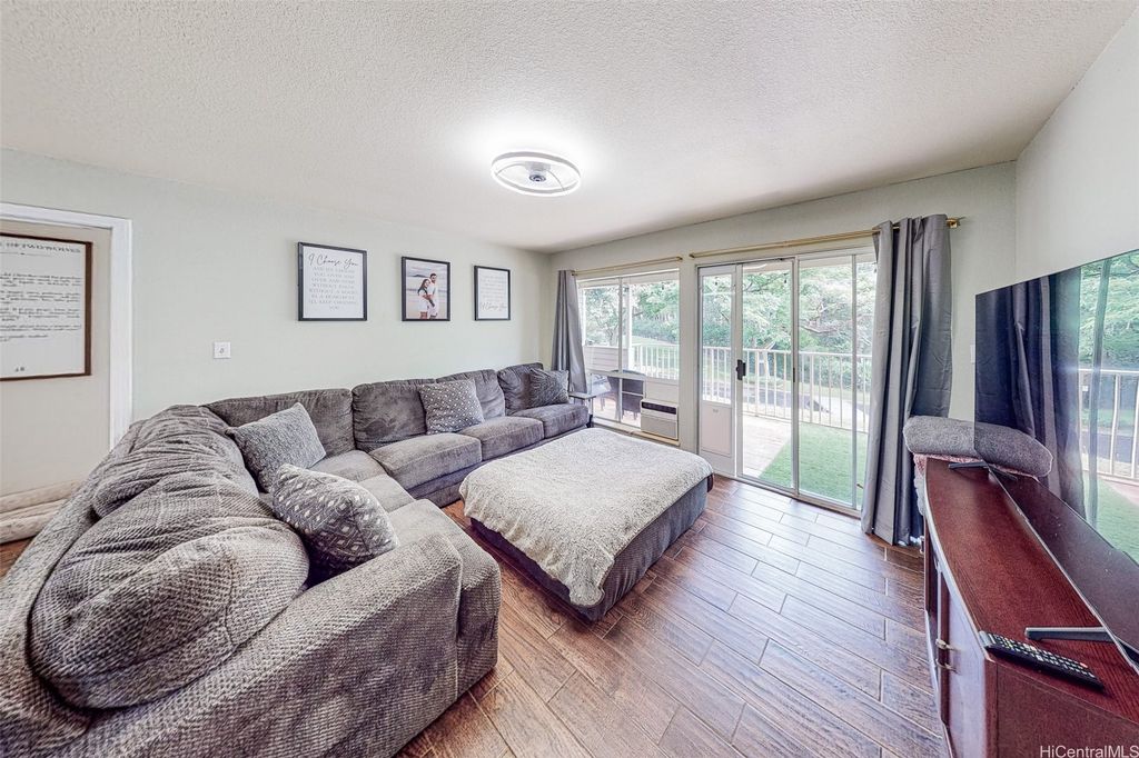 95-270 Waikalani Drive L103, Mililani, HI 96789