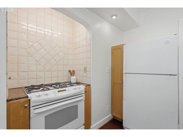 7349 Se 30TH Ave, Portland, OR 97202