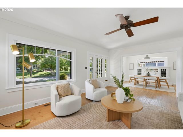 7349 Se 30TH Ave, Portland, OR 97202