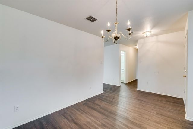 2946 Midbury Drive, Lancaster, TX 75134