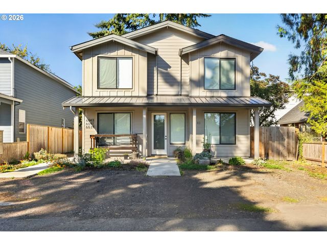 6041 Se LAMBERT St, Portland, OR 97206