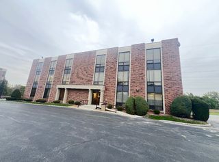 7804 W COLLEGE Drive 3N, Palos Heights, IL 60463