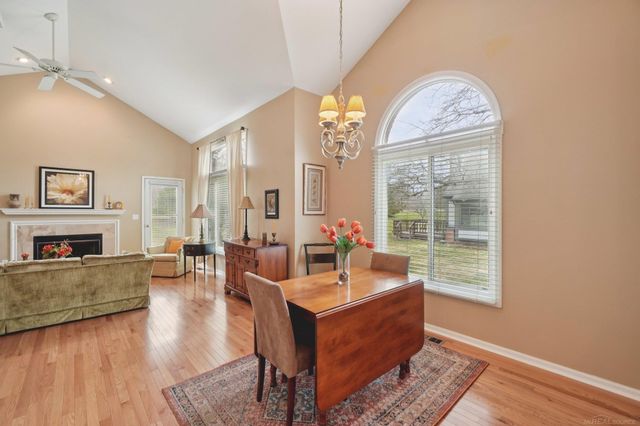 2799 Lochmoor Boulevard, Orion Twp, MI 48360